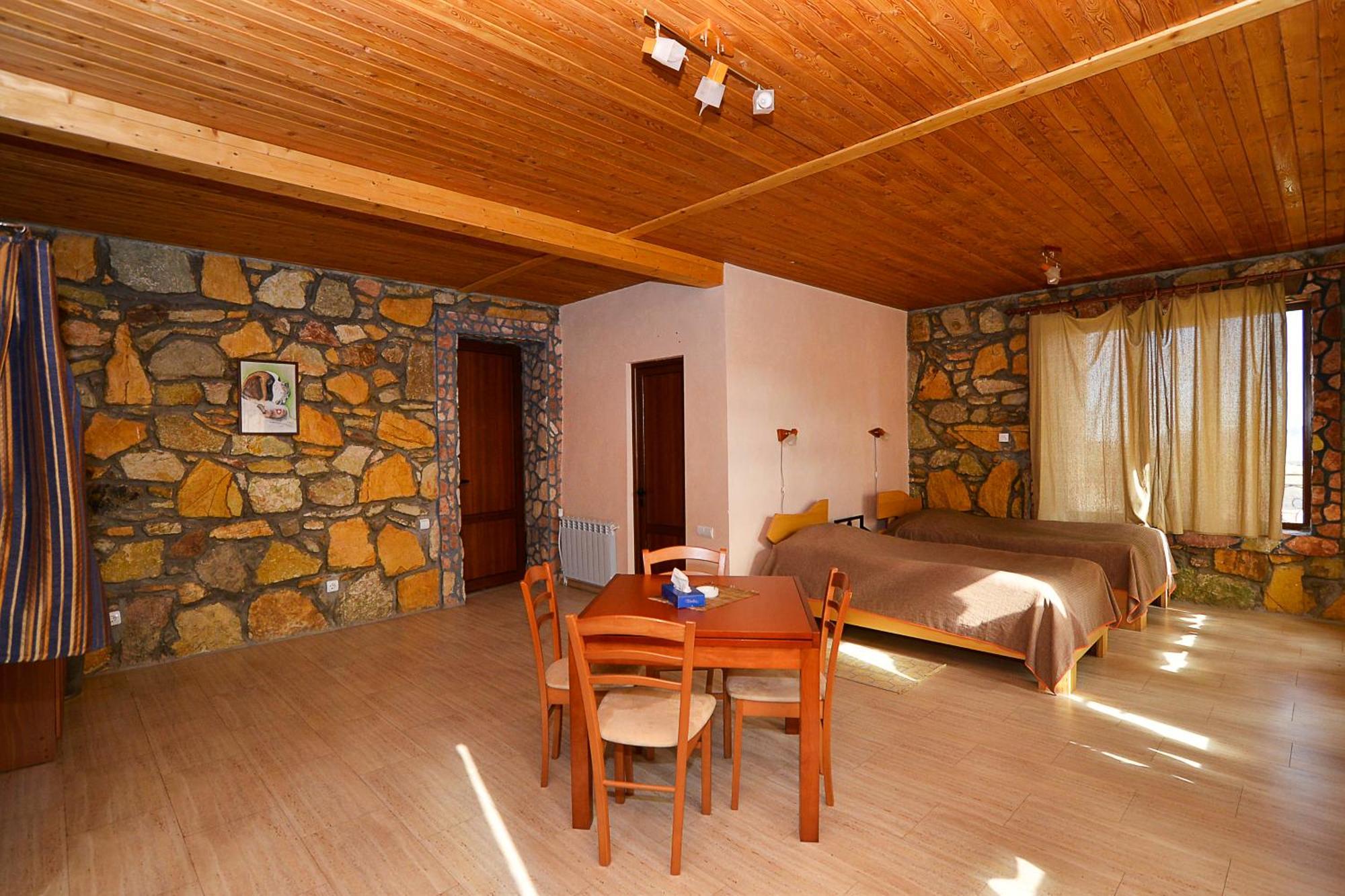 Apaga Resort Ijevan Pokoj fotografie