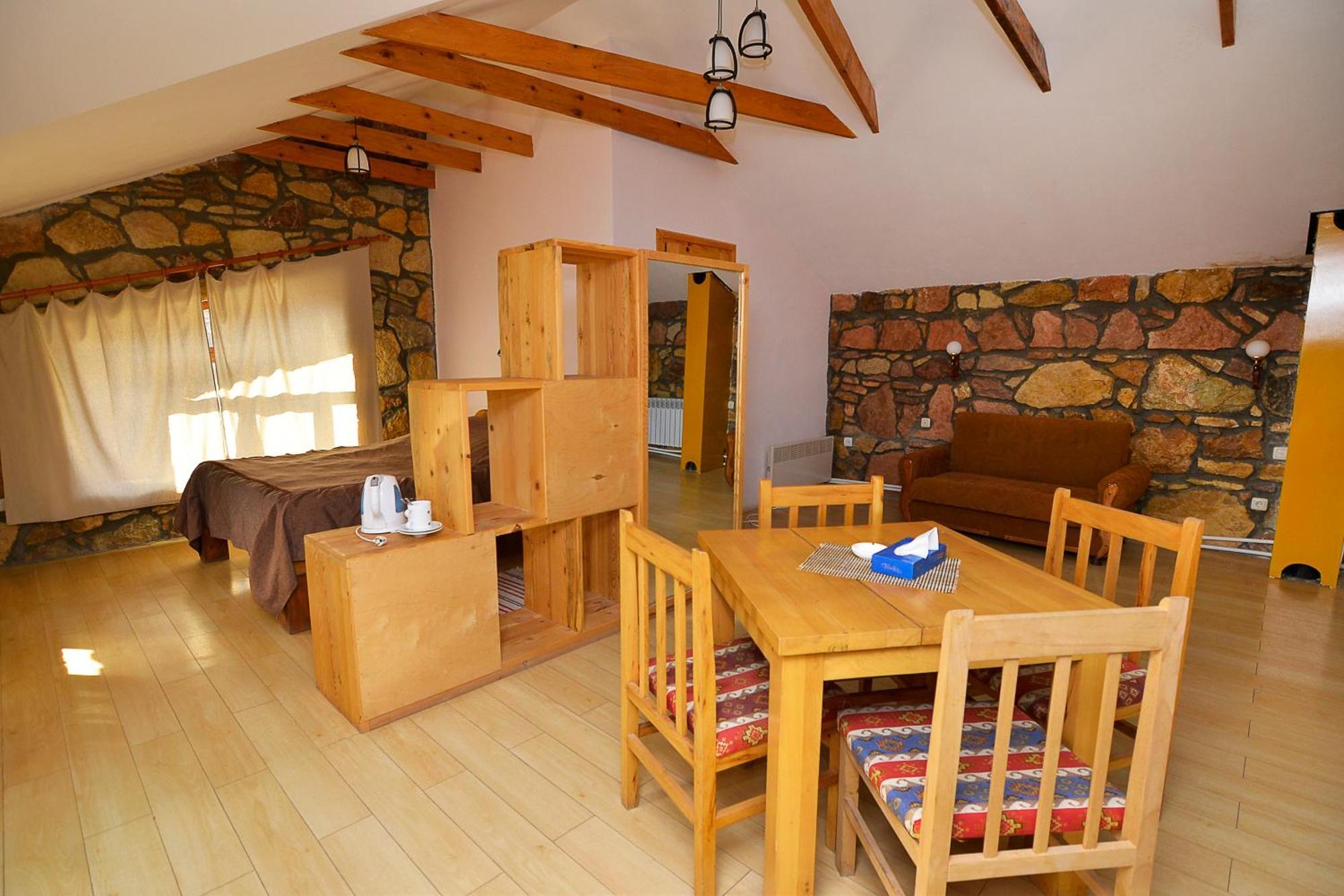 Apaga Resort Ijevan Pokoj fotografie